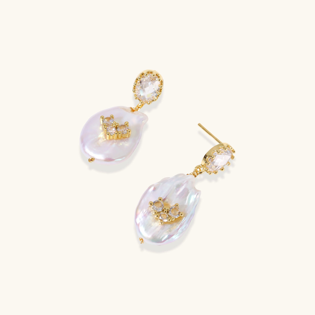 Boucles Perles de Lune — détail du bijou