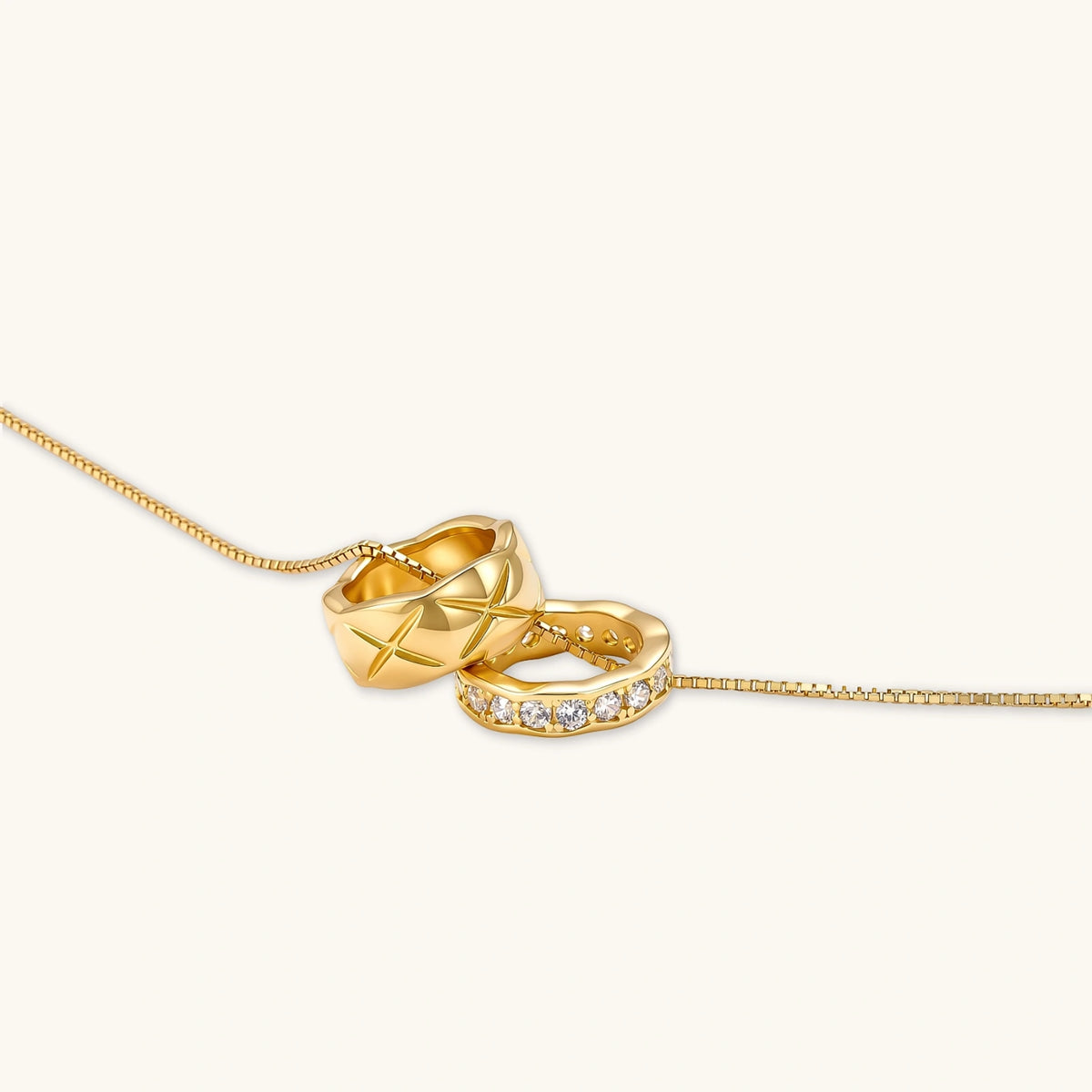 Collier Deux Astres — détail du bijou