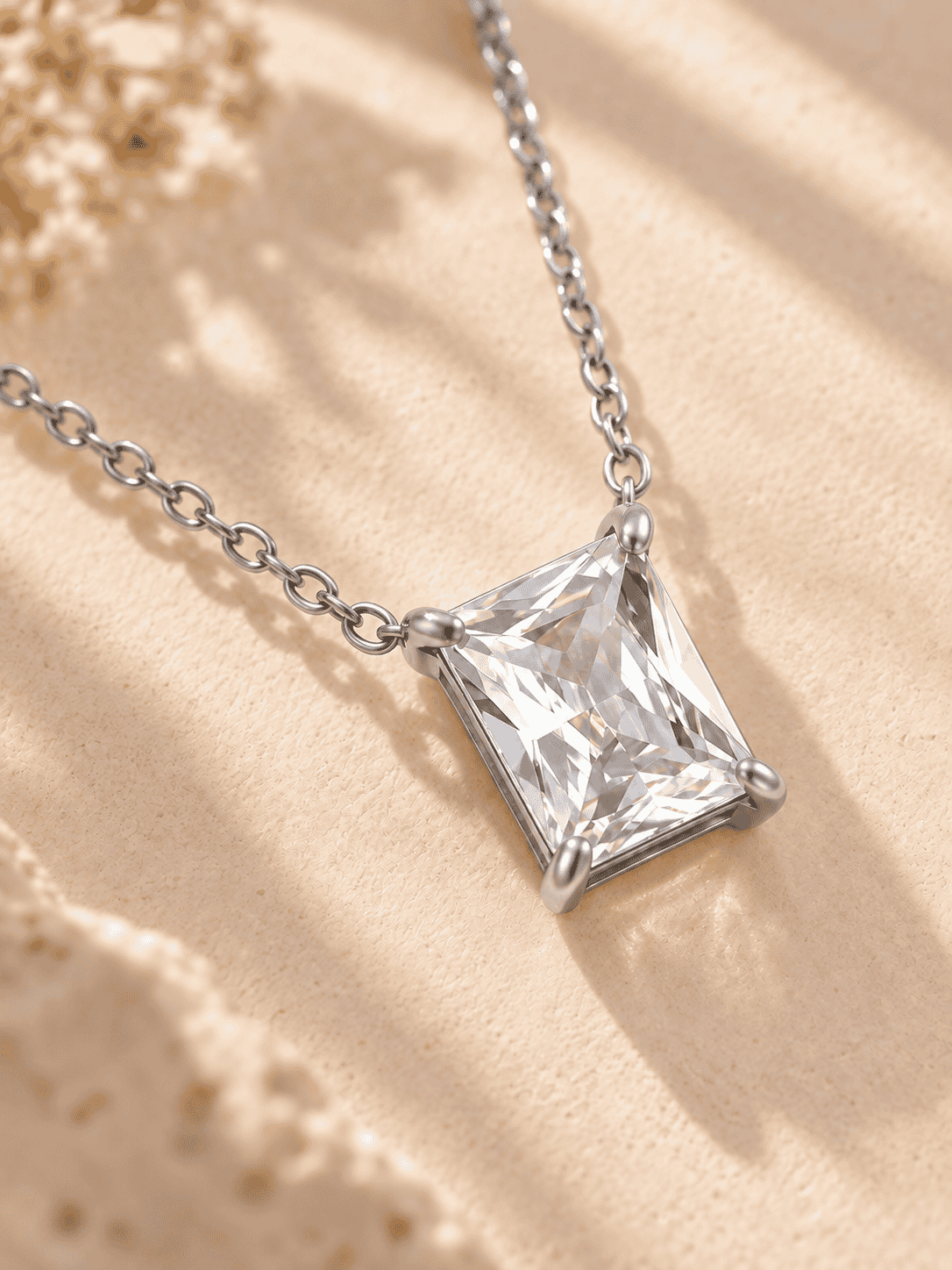 Collier Épure